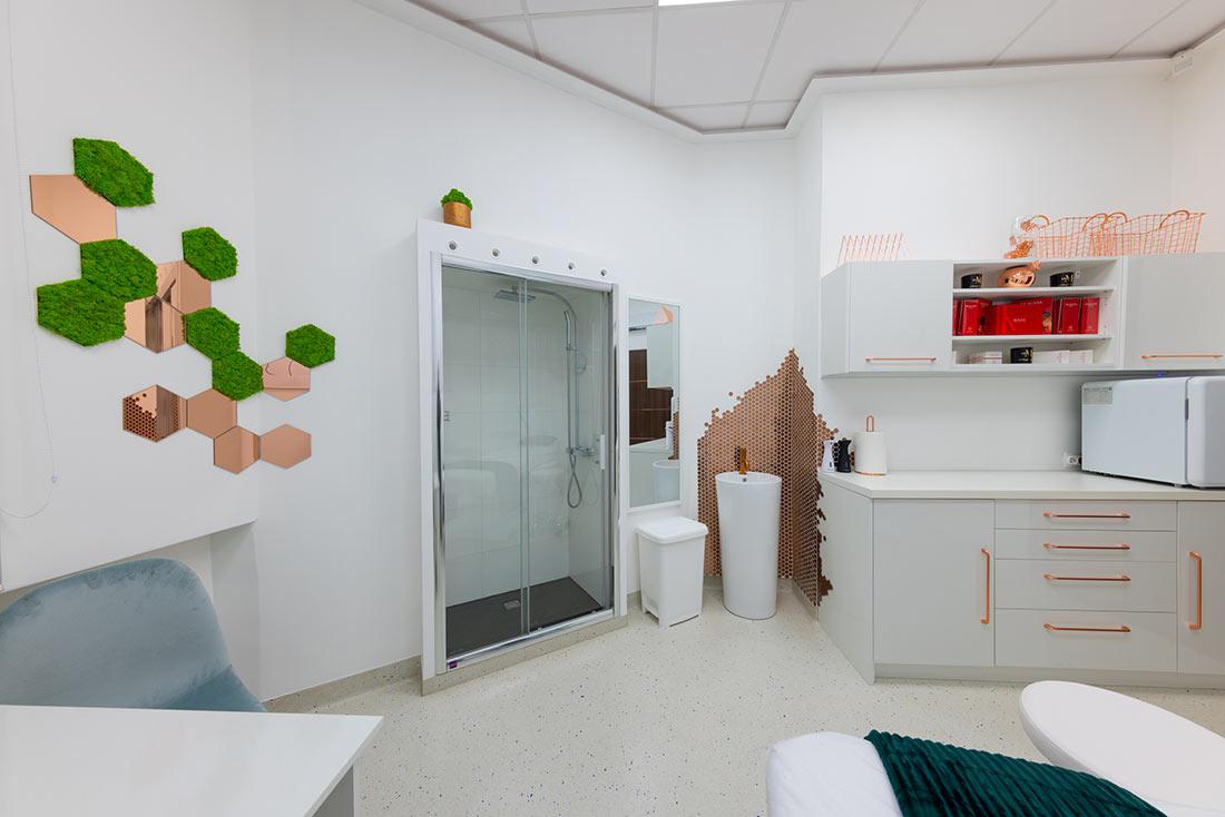 Zalety z korzystania metody laserowej w stomatologii estetycznej